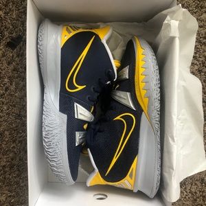 Nike Kyrie 6 Special Edition Sz 9.5 Brand new!!